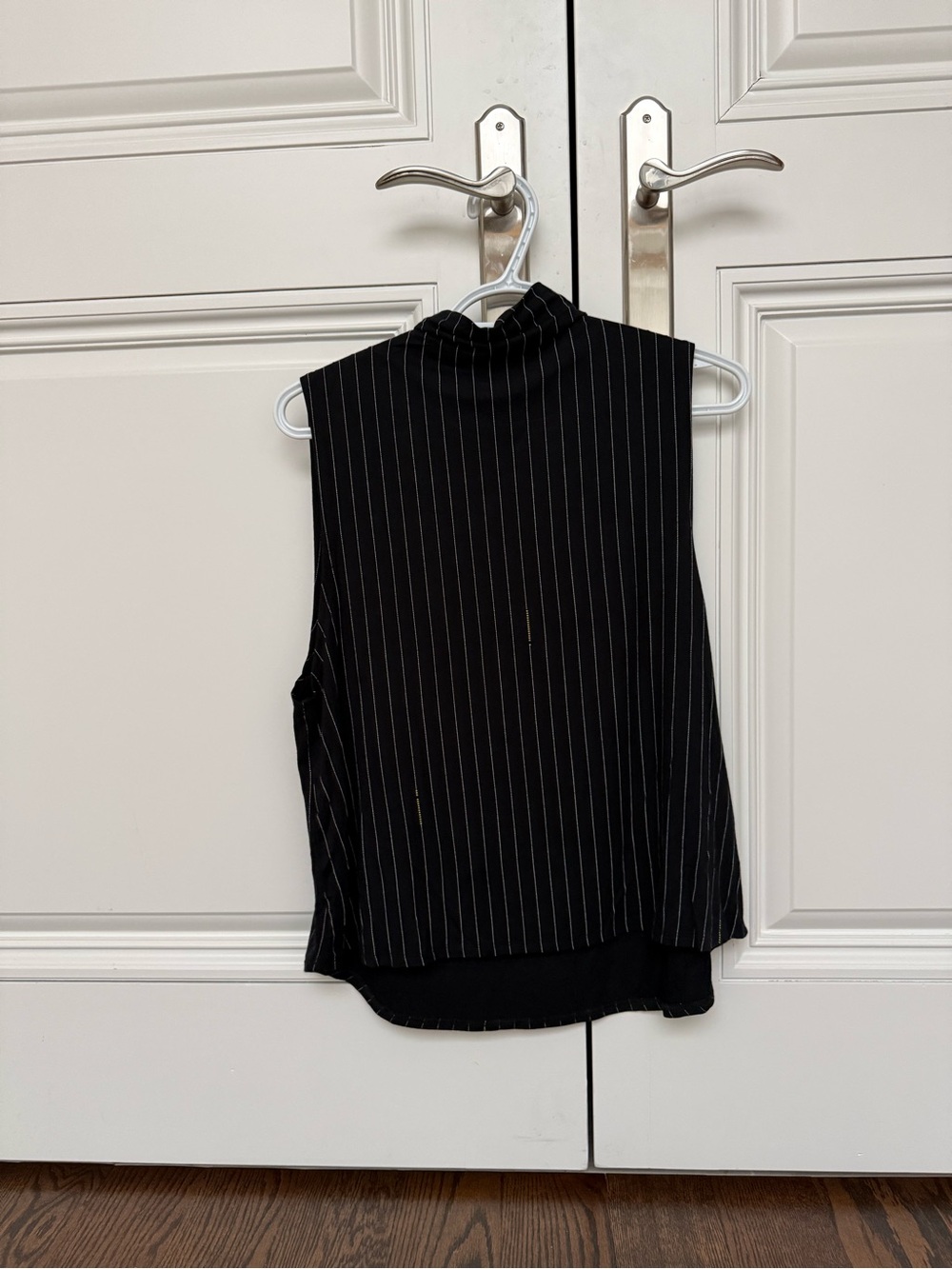 New Babaton Sleeveless Mock Neck Pinstripe Top